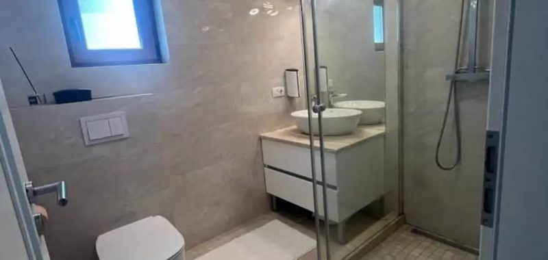 Duplex – 4 camere + balcon | Complet mobilată și utilată | Str Armoniei